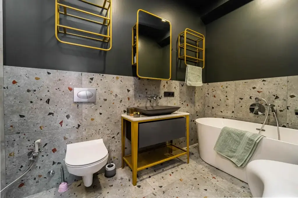 Old Bathroom Remodel Ideas to Revamp Your Space Today