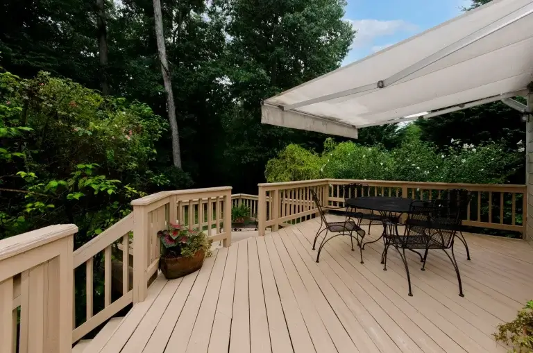 Deck Building in Congdon Park Homes